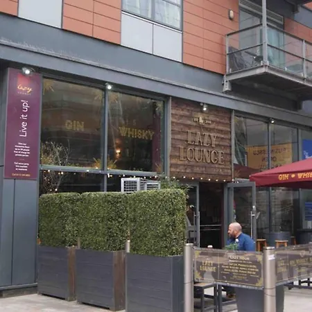 #stayhere 3 - Sleeps 2, Leeds City Centre Studio *